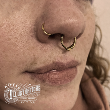 snake_septum_gold_piercing_düsseldorf