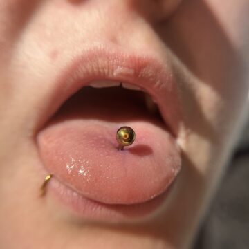 Silber Zungenpiercing